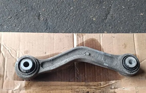 BMW 5 GT F07 Rear control arm DEEN6082T6