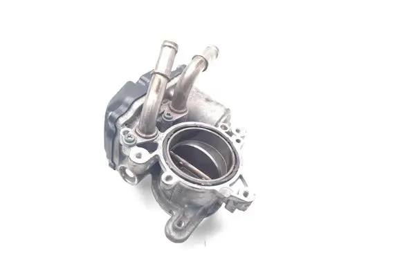 Seat Leon (5F) Electric throttle body valve 04L128063M A2C82499200