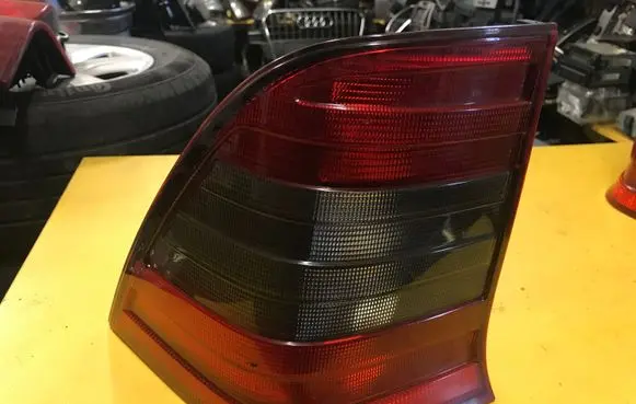 Mercedes-Benz C W202 Rear/tail lights