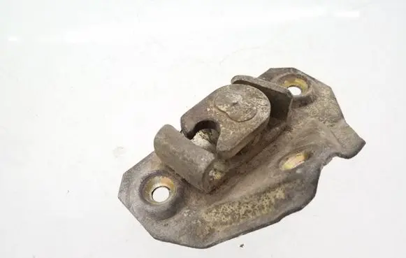 Volkswagen Golf I Tailgate/trunk/boot lock/catch/latch 171827505E