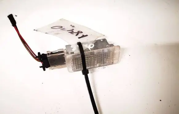 Volkswagen Touareg I Other interior light 6l0947565