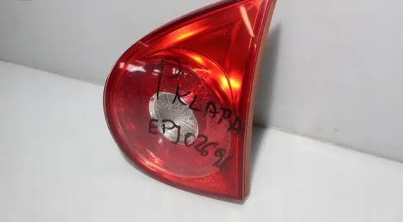 Volkswagen Golf V Rear/tail lights