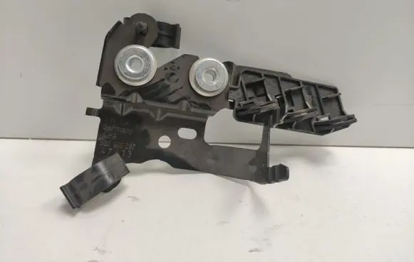 Audi A3 S3 8V Other engine bay part 5Q0906287