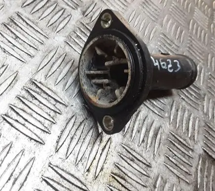 Volkswagen Bora Thermostat/thermostat housing 038121121