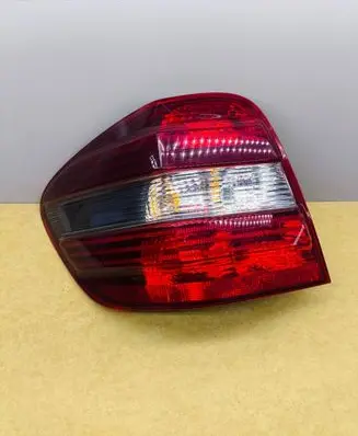 Mercedes-Benz ML W164 Rear/tail lights A1648203964