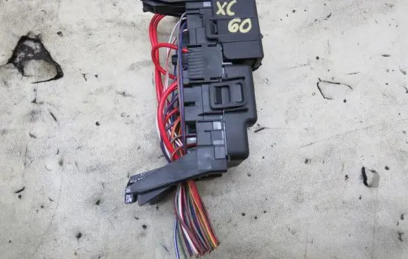 Volvo XC60 BSM Control unit 13800159
