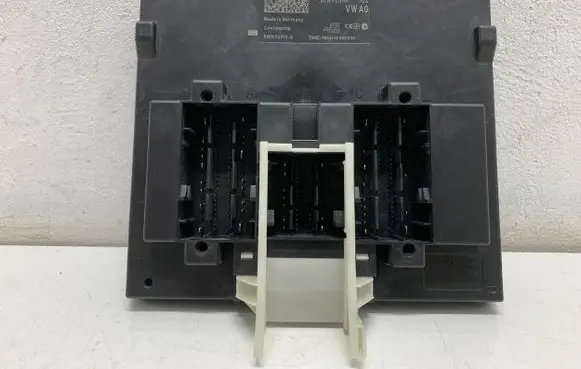 Seat Leon (5F) Central body control module 5Q0937084CL