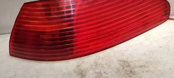 Peugeot 607 Rear/tail lights 2543D