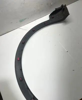 KIA Sorento Front arch trim 87712C5000