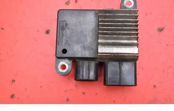 Mazda CX-7 Relay mounting block 4993003440