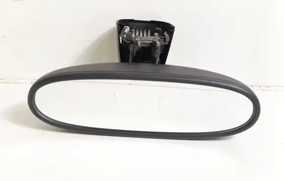 Rear view mirror (interior)