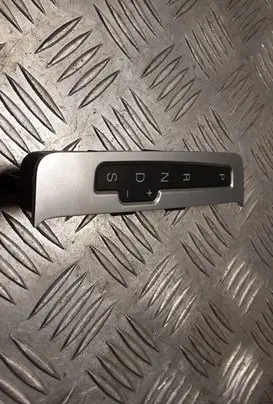 Audi A4 Allroad Gear shift selector indicator 8K1713463