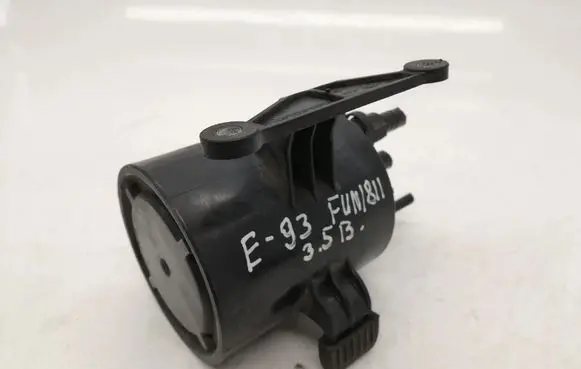 BMW 3 E92 E93 Active carbon filter fuel vapour canister 6764046