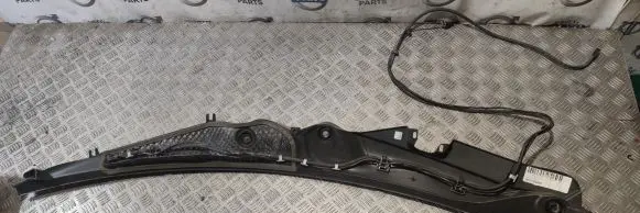 Mercedes-Benz E W212 Wiper trim A2128301213