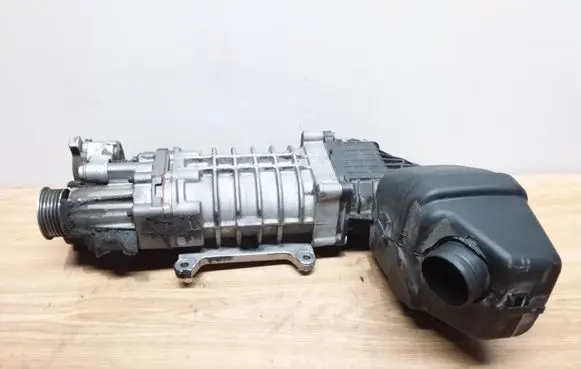 Volkswagen PASSAT B6 Supercharger 03C276 03C145851G 03C145851E