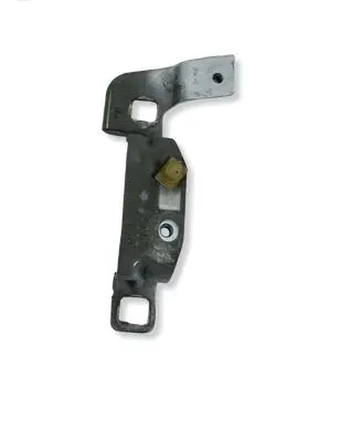 Renault Megane IV Fender mounting bracket 641354383R