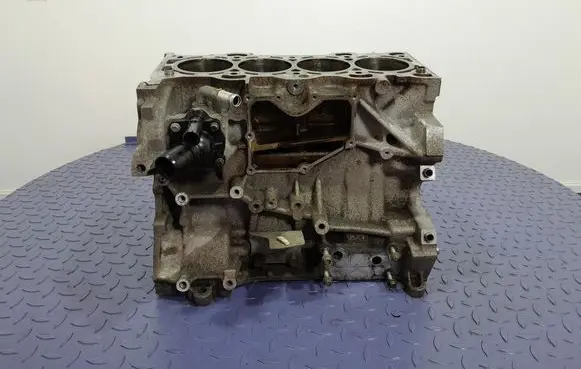 Mazda 6 Engine block LF20