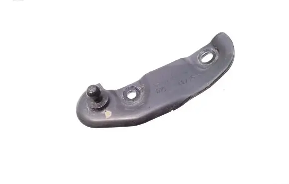 Volkswagen PASSAT B8 Shock absorber/damper mounting bracket 3G9827427