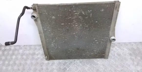 BMW X5 E70 Coolant radiator 7533471