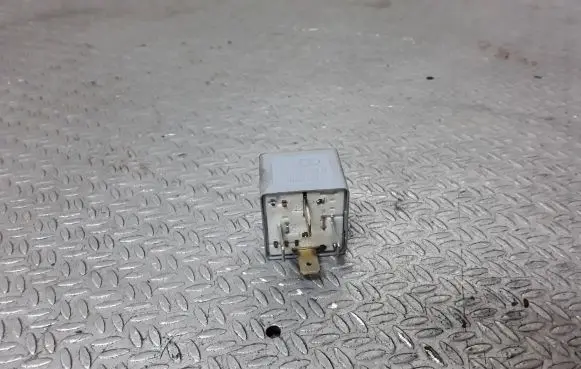 Volkswagen Phaeton Other relay 443951253K
