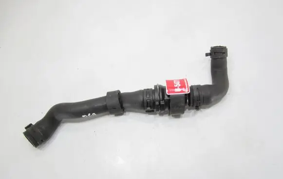 Volkswagen PASSAT B7 Engine coolant pipe/hose