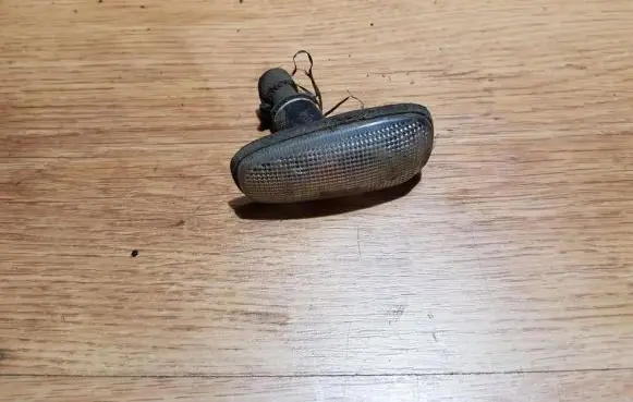 Opel Astra G Front fender indicator light