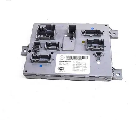 Mercedes-Benz C W205 Central body control module A2229011103 A2229024208