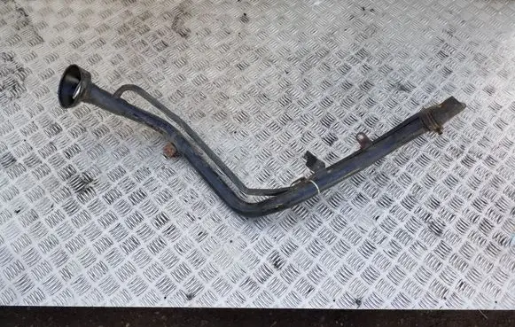 Nissan X-Trail T31 Fuel tank filler neck pipe 