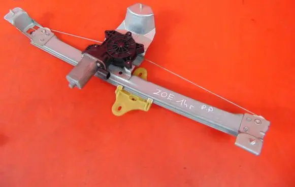 Renault Zoe Front door window regulator with motor 807206641R