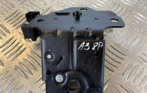 Audi A3 S3 8P Tailgate/trunk/boot lock/catch/latch 8P4827505A 262110 01020555002