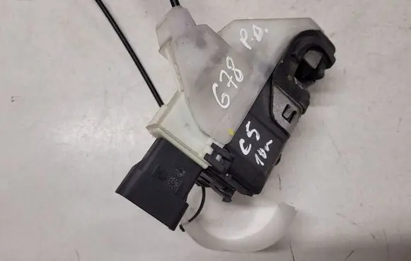 Citroen C5 Front door lock