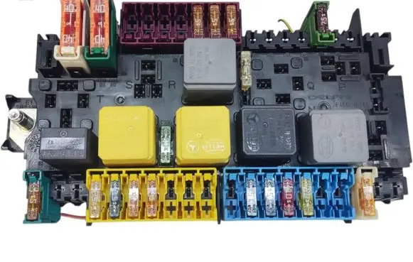 Mercedes-Benz A W176 Fuse box set A2469060093 HMCAR