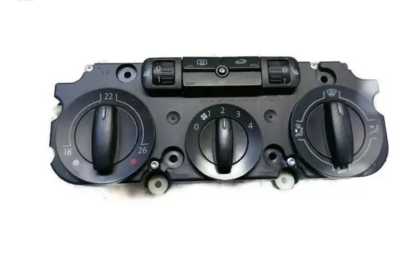 Volkswagen PASSAT B6 Climate control unit 1K0820047HC