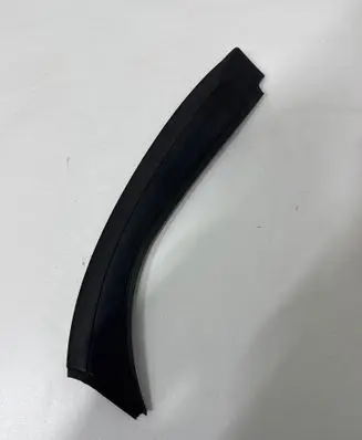 BMW Z4 E85 E86 (B) Pillar trim (exterior) 7025645 74850610