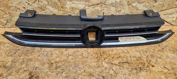 Citroen DS4 Front bumper upper radiator grill