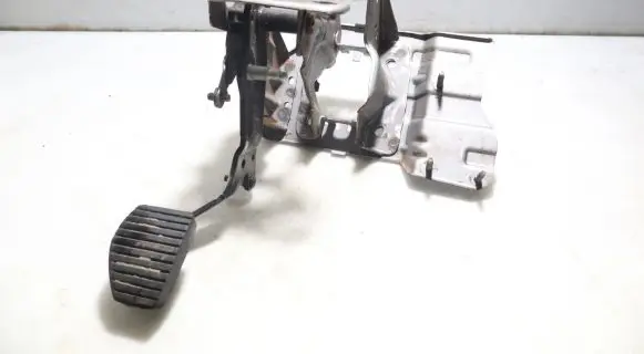 Clutch pedal