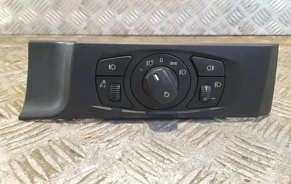 BMW 5 E60 E61 Light switch 6925295