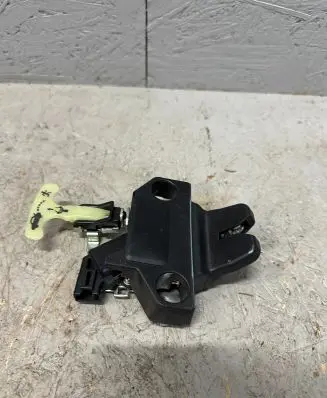 Loading door lock