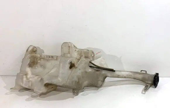 Toyota RAV 4 (XA20) Windshield washer fluid reservoir/tank 060851045