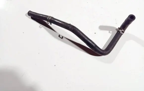 Suzuki Grand Vitara II Engine coolant pipe/hose