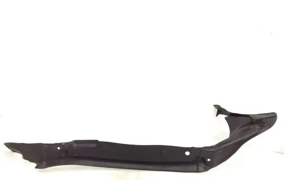 Audi Q7 4L Fender end trim 4L0821112