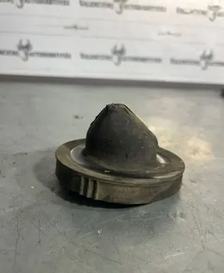 Mercedes-Benz B W246 W242 Coil spring/strut mount A1563250084