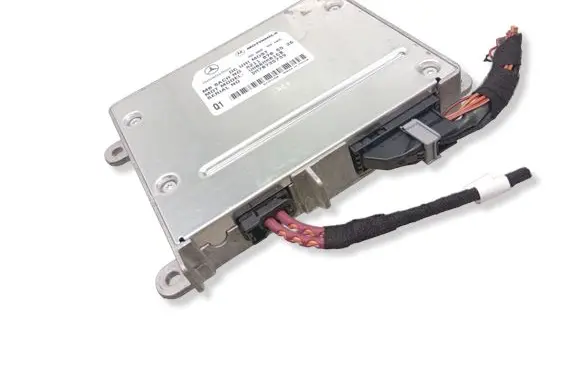 Mercedes-Benz R W251 Bluetooth control unit module A2118705526