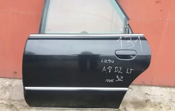 Audi A8 S8 D2 4D Rear door