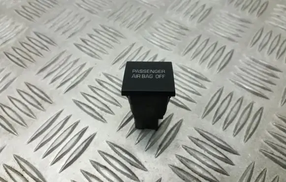 Skoda Fabia Mk2 (5J) Passenger airbag on/off switch 5J0919235