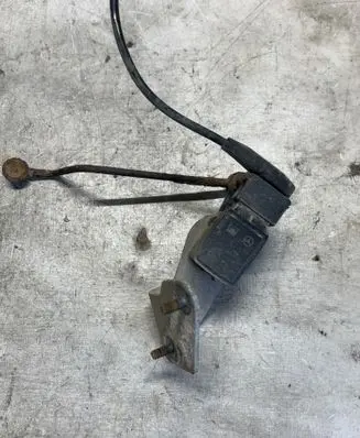 Mercedes-Benz E W211 Front height sensor lever A0105427617