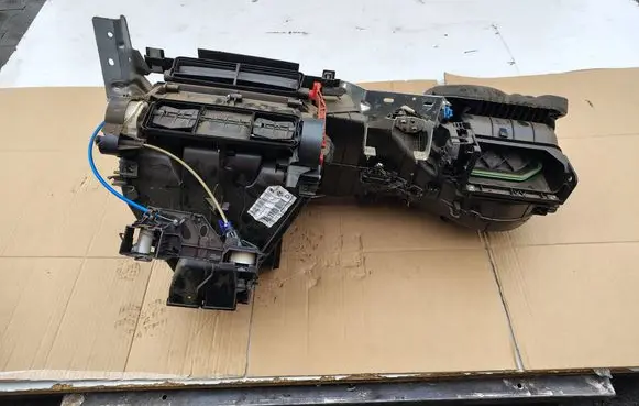Volkswagen Caddy Interior heater climate box assembly 1T1819003DJ