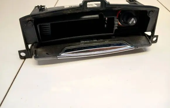 Ford Mondeo MK IV Car ashtray 7S71A04788 1138790A 6M21U04788