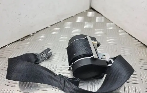 Volkswagen e-Golf Rear seatbelt 5G0857805 620652900 621102200