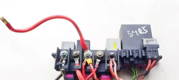 Volkswagen Golf IV Fuse box set 8L0941822